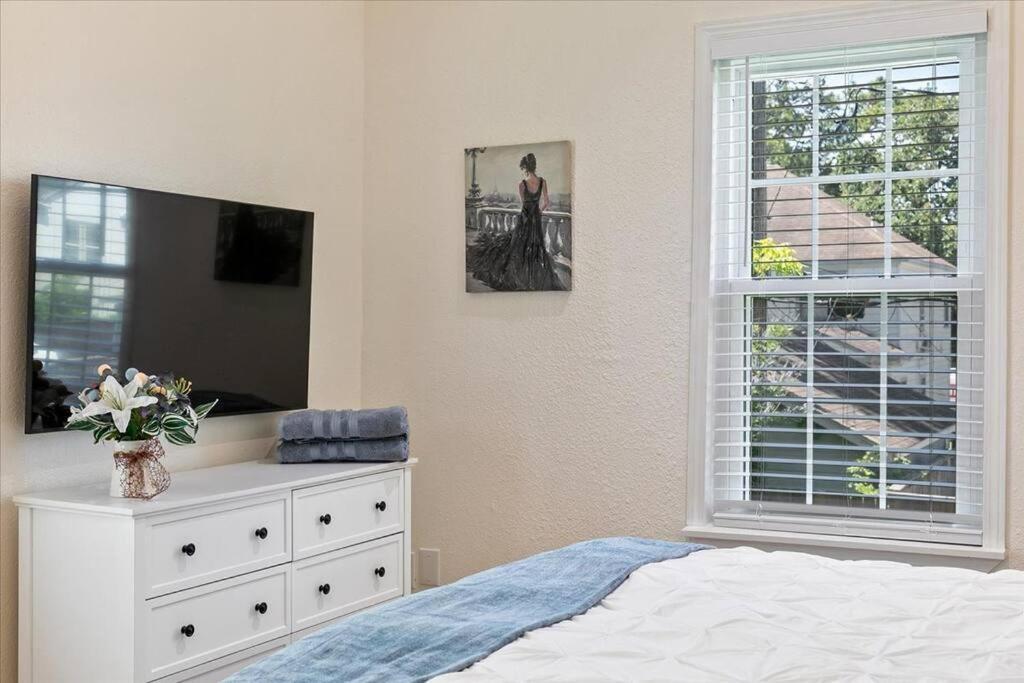 Lucky House - Tranquility In The Middle Of Houston - Tv In Every Room - 300 M2 Luaran gambar